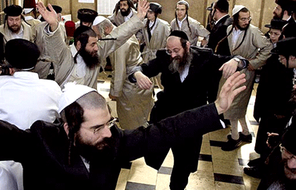 رقص یهودی برای اتمام نسل کشی